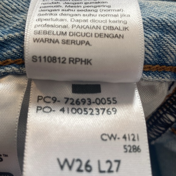 Levi’s Ribcage Straight Ankle Jeans size 26 perfect like new condition - Picture 13 of 13